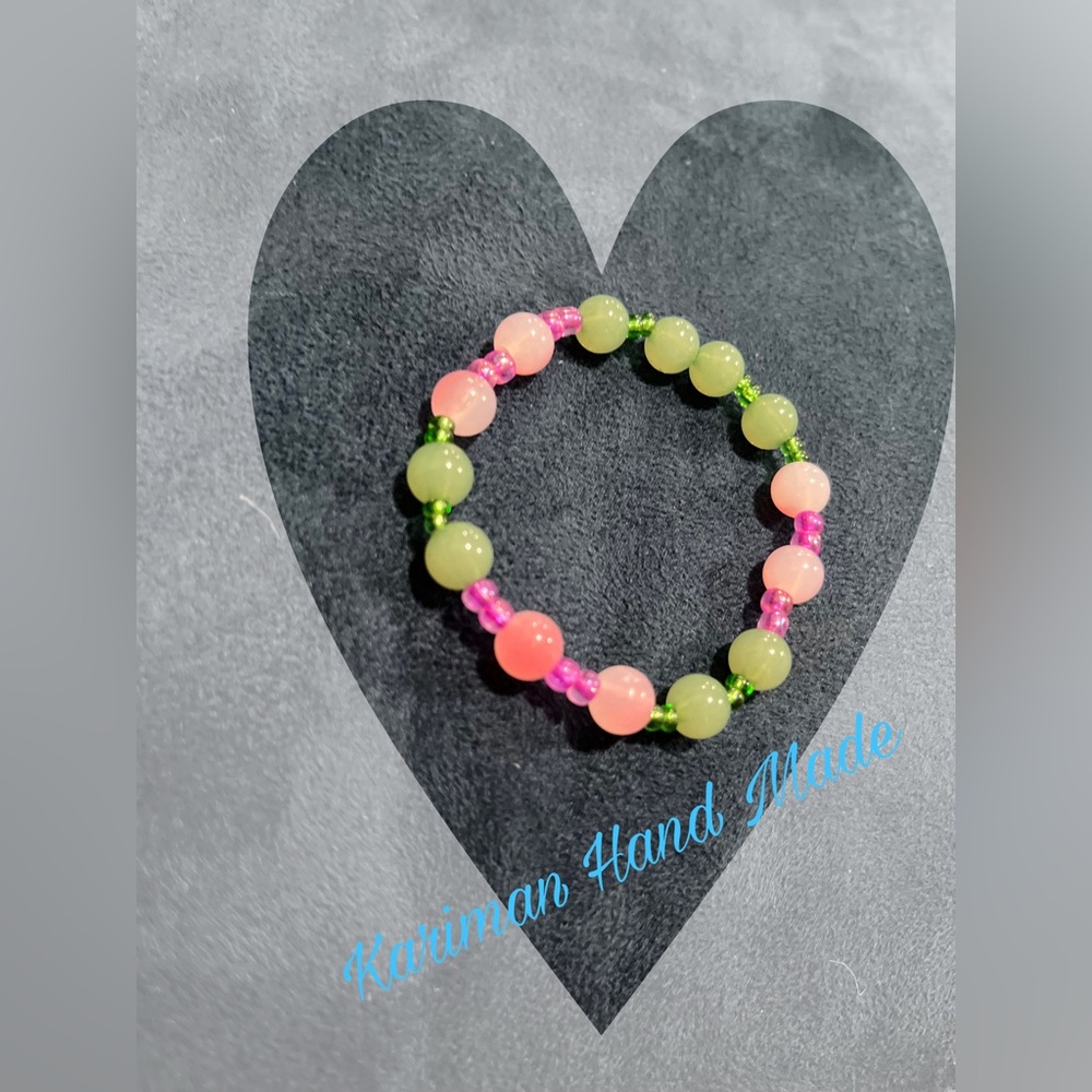 Bracelet made of colorful beads